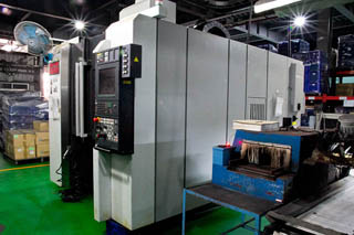 立式五轴加工机 5_axis_machining center